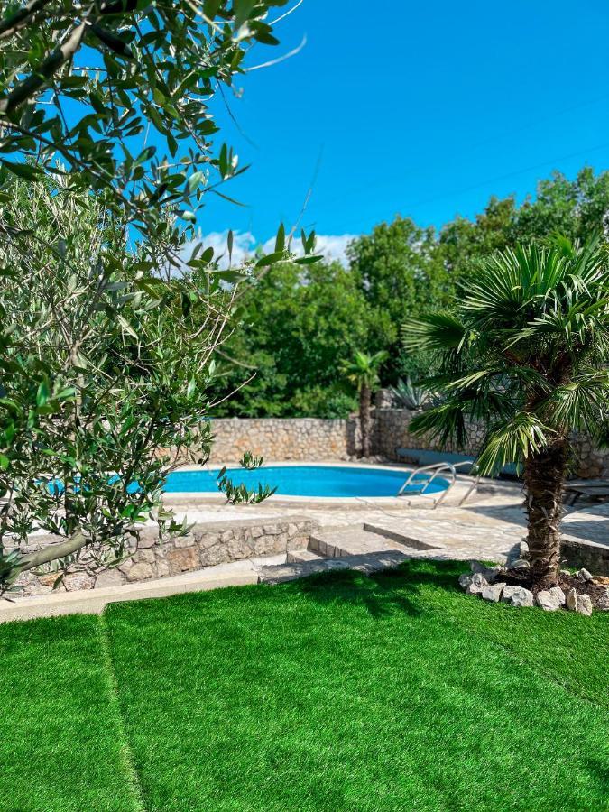 Apartments Villa Klaudia - Adults Only Crikvenica Exterior foto