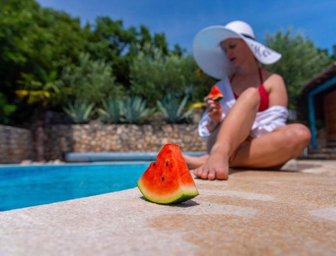 Apartments Villa Klaudia - Adults Only Crikvenica Exterior foto